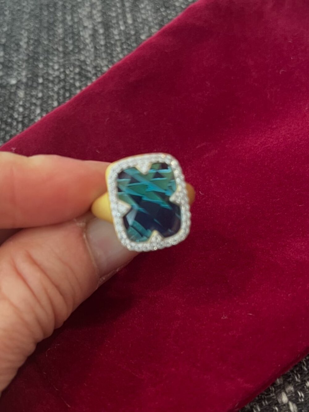 Freida Rothman Blue Faceted Stone with CZ Halo Ring NWT Size 8 - Picture 9 of 15